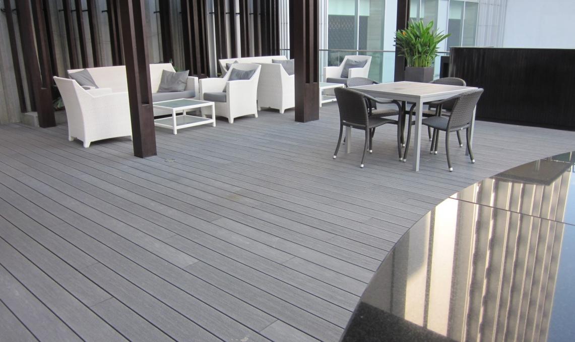 terrasse_elegance_structuree_anthracite_hotel_mandarin_2.JPG